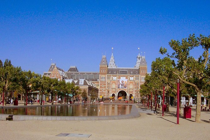 1,5 hours Amsterdam Rickshaw Tour - Museumplein and Amsterdam’s major museums