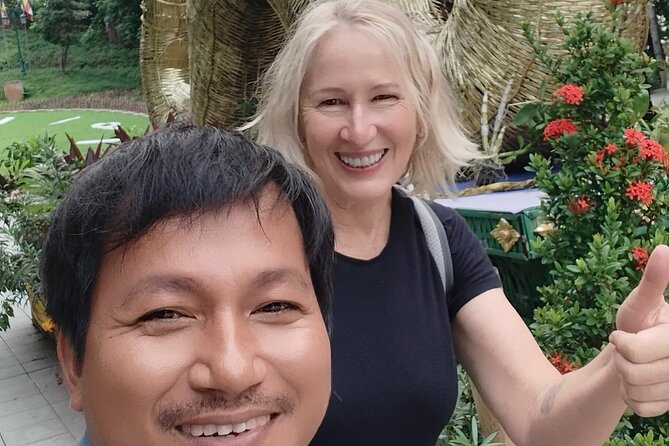 10 Stop Phnom Penh Tour by Tuk-Tuk, includes S21 & Killing Fields - Lunch and the afternoon change of mood