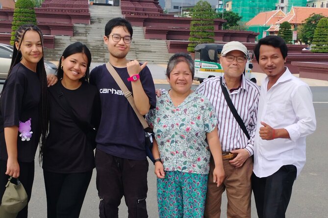 10 Stop Phnom Penh Tour by Tuk-Tuk, includes S21 & Killing Fields - Independence Monument and two royal-era memorials