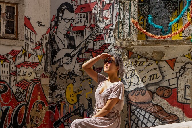 1h Secret Lisbon by Tuk Tuk - Mouraria, Graça & Alfama - Alfama’s alleys and old Lisbon character