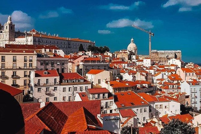 2 Hour Tuk Tuk Tour of the Old Town it will make you fall in love - Portas do Sol, Lisbon’s postcard view