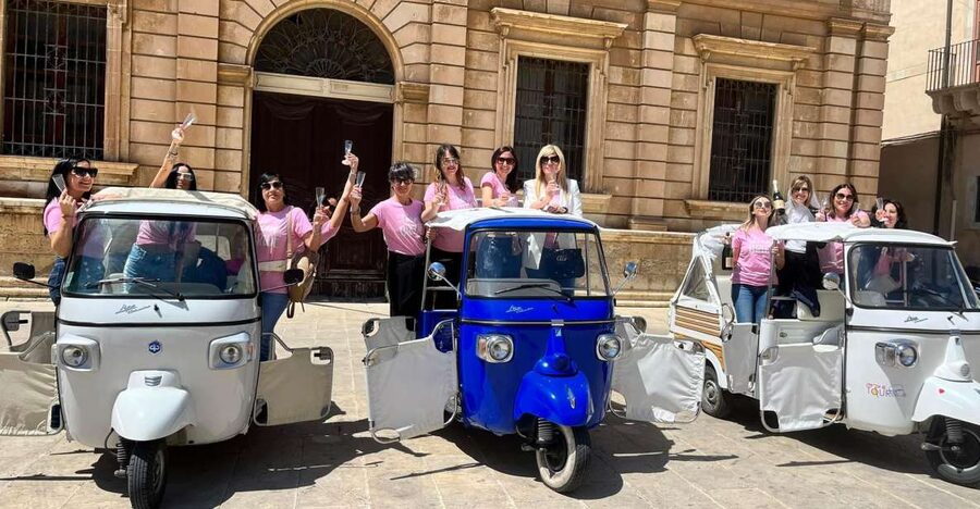 2 hours Tuk tuk tour in Siracusa - Santa Lucia and the Caravaggio connection