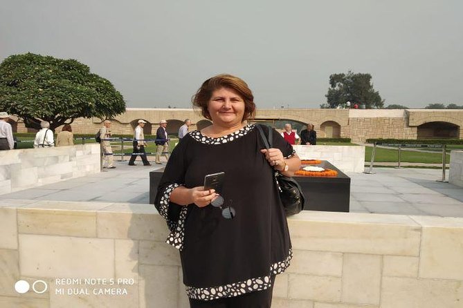 3-4 Hour Old Delhi Heritage Walk Tour with Tuk Tuk Ride Wherever Required - Dariba Kalan and the jewelry quarter