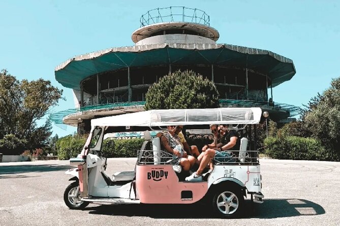 3 Hour Lisbon Private Guided Tour via Tuk Tuk - Starting in Chiado and arranging pickup