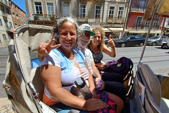 3 Hours Private Tour of Lisbon's Historic Center by Tuk Tuk - Lisbon Cathedral and the first hilltop views
