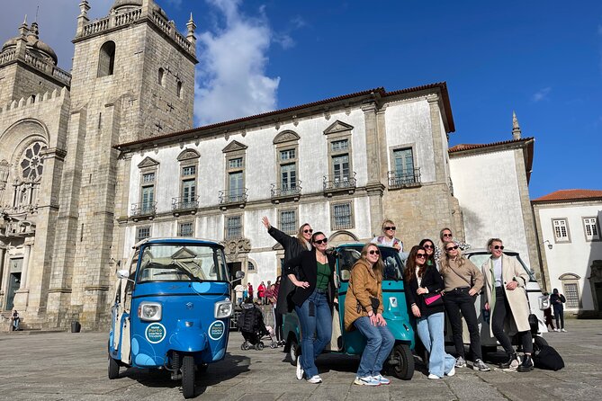 3h30 tour in Porto by Tuk Tuk - Serra do Pilar gives you the best big view