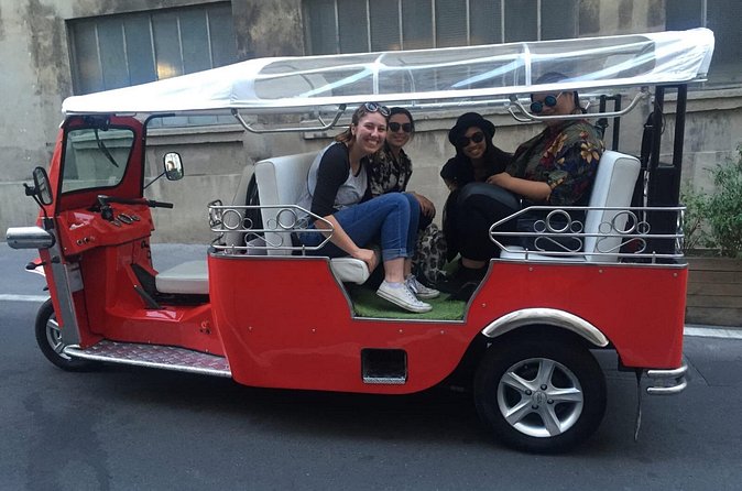 4 Hour Grand Paris Tour by Electric Tuk Tuk See Almost Everything - Place de la Concorde and Pont Alexandre III