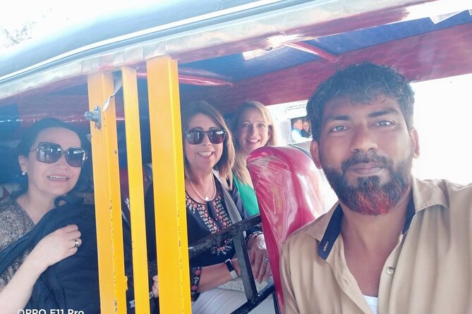 4 Hour Private Tuk Tuk Tour in Kochi From Cruise terminal - Dutch Cemetery and Fort Kochi Beach