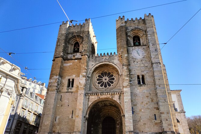 4 Hour Private Tuk Tuk Tour in Lisbon - The best views come from Lisbon’s hills