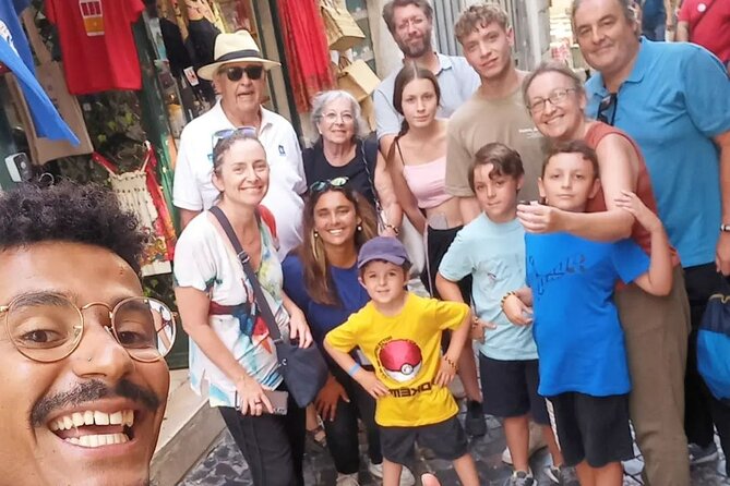4 Hours Tuktuk City Tour in Lisbon - Praça do Comércio, Bertrand, and the Carmo ruins