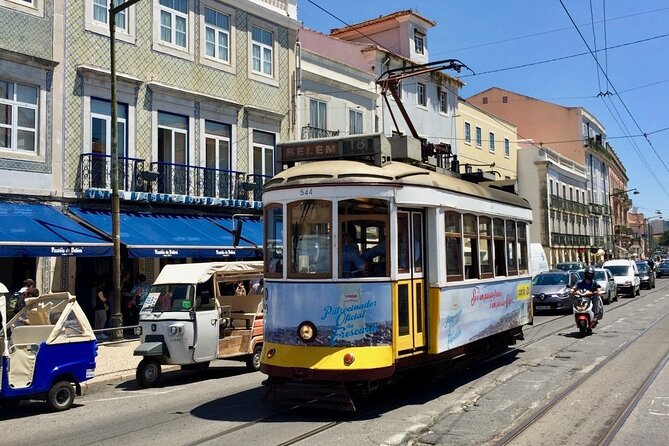 4h/half-day Lisbon Tuk Tuk Tour with a local - From Restauradores to Lisbon Cathedral
