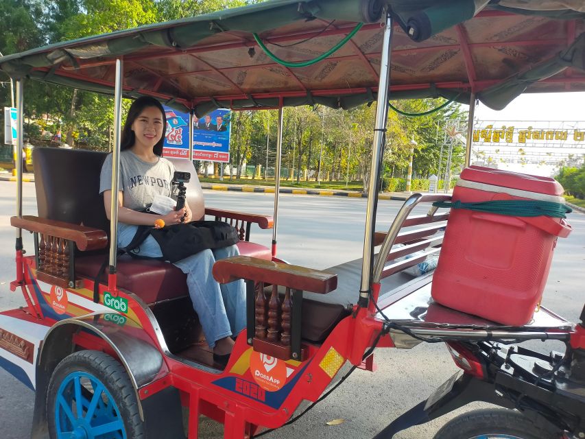 A Day TukTuk Bambootrain, Banan, Killing & Bat Caves, Sunset - Sunset and the Long Bat Flight