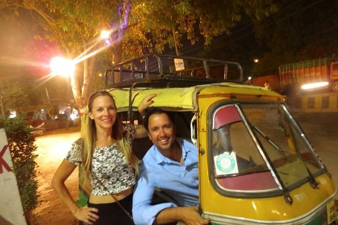 Agra: 6 Hour Tuk-Tuk / Rickshaw Tour - Two hours inside Agra Fort