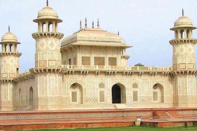 Agra: Street Food and Walk Tour with Spice Market by Tuk-Tuk - Is $15 good value?