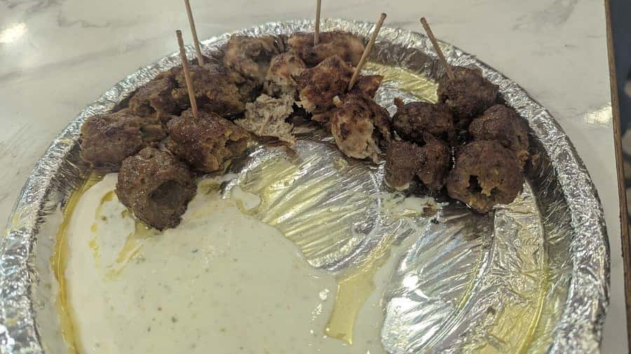 Agra: Street Food Tour with Spice Market on Tuk-Tuk Ride - Guides, safety, and the personal touch