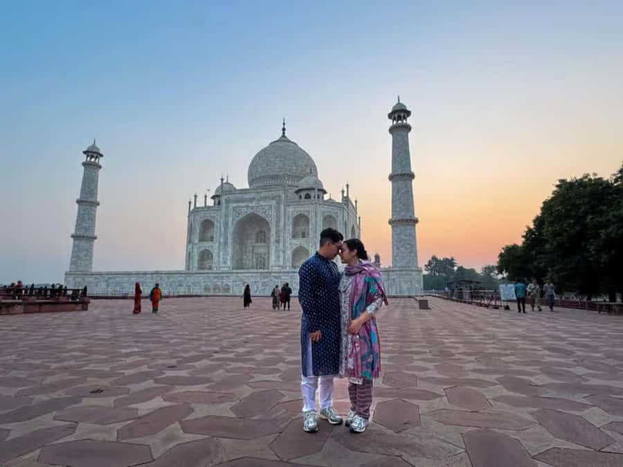 Agra: Taj Mahal Guided Tour with Tuk-Tuk - Agra Fort after the marble mausoleum