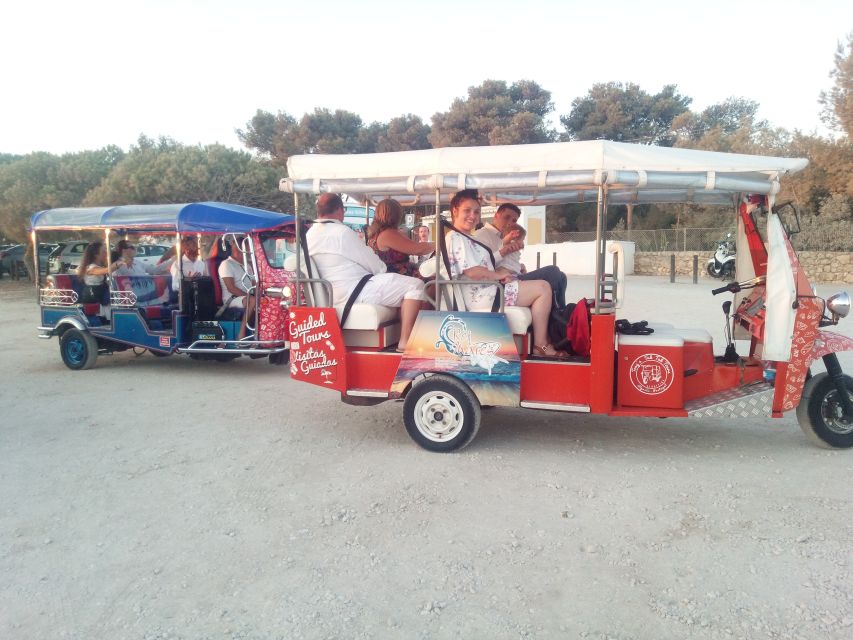 Albufeira: Benagil Caves & Senhora da Rocha Tour by Tuk Tuk - Carvoeiro brings a village into the itinerary