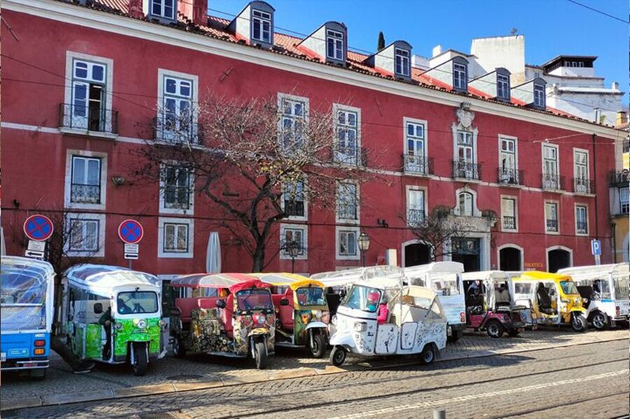 All Historical Lisbon Tuk Tuk Tour - What the timing means in practice