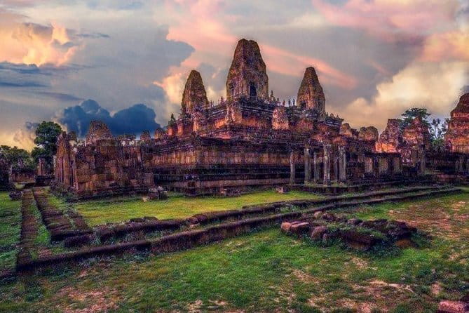 Amazing full day TUKTUK tour - A long day that begins and ends at your hotel