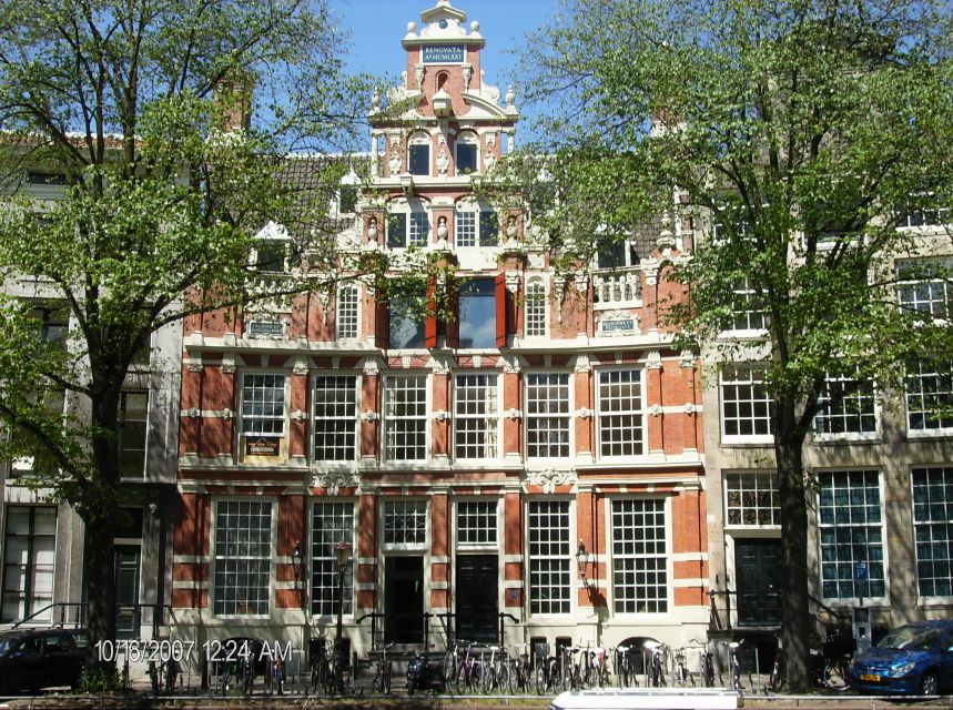 Amsterdam 1-Hour Rickshaw Tour - Red Light District and coffee shops, handled at a quick pace