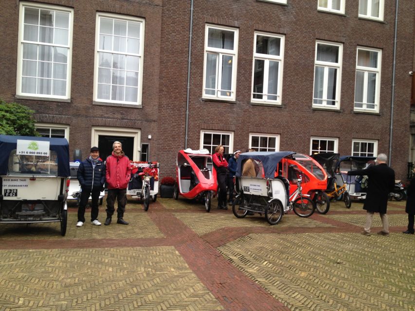 Amsterdam: 2-Hour Sightseeing Tour by Rickshaw - Starting with a central Amsterdam pickup