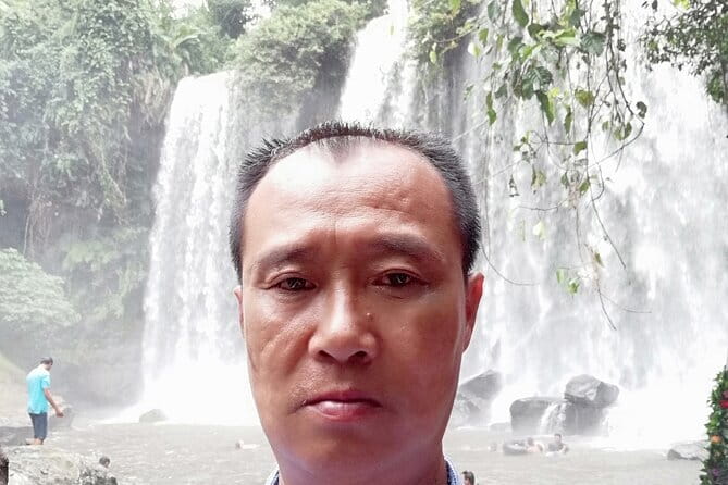 Angkor Tuk Tuk Private Tour Guide To Angkor Wat Sunrise, Angkor Thom & Ta Prohm - Angkor Thom and Bayon’s stone faces
