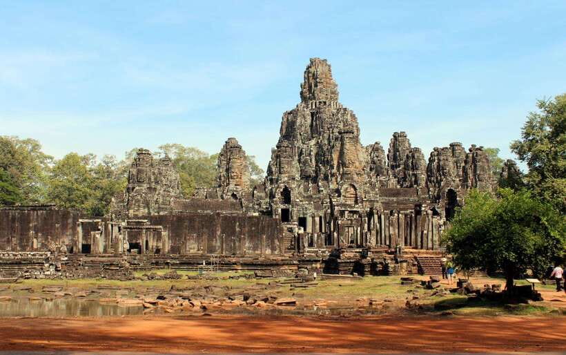 Angkor Wat Small Tour Sunrise With Private Tuk Tuk - The biggest risk is pickup reliability