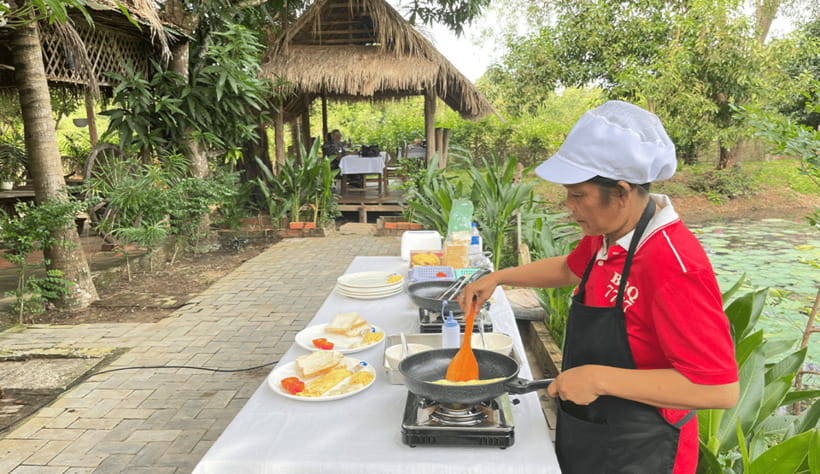 Angkor Wat Sunrise Private Tuk-Tuk Guided Tour - Who should book this Angkor tour?