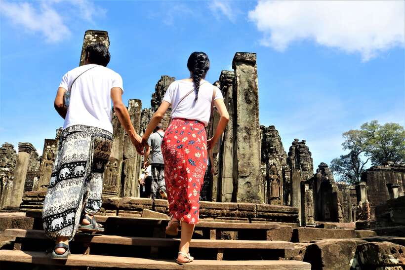 Angkor Wat: Tuk Tuk and Walking Tour - The hidden forest tracks are part of the appeal