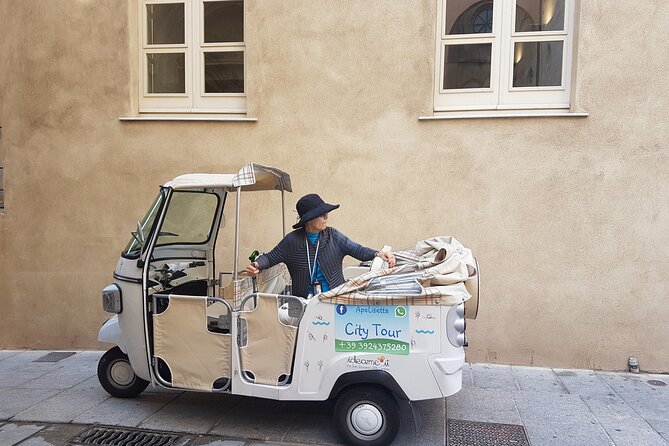 Apelisetta tuk tuk: 1 tour of Cagliari - A quick ride that gives Cagliari a clear shape