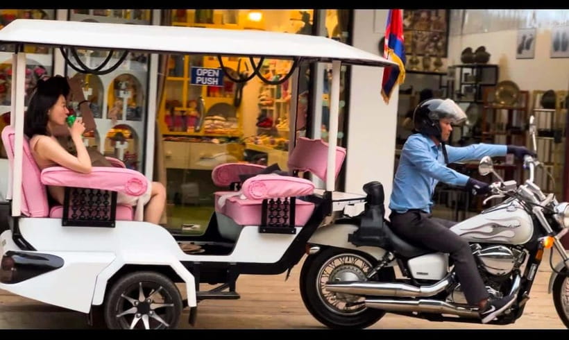 Apsara Traditional Dances & Local Buffet with Tuk-Tuk Ride - The venue and service help shape the evening