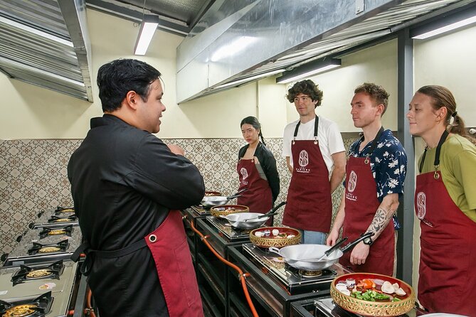 Authentic Thai Cooking with the Largest market visit &TukTuk ride - Inside the Clean, Air-Conditioned Kitchen