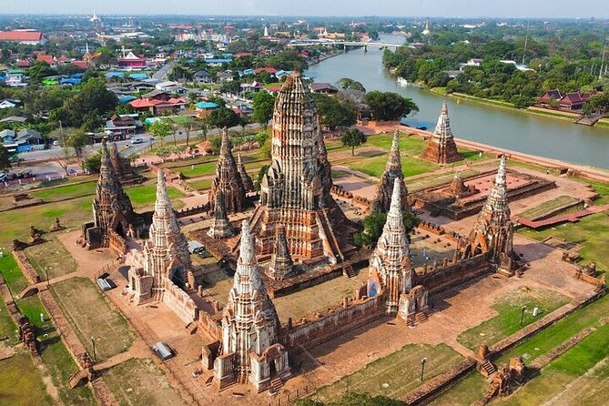 Ayutthaya Funky Frogy Tuk Tuk Experience With Famous Temple - Wat Mahathat and the famous Buddha head