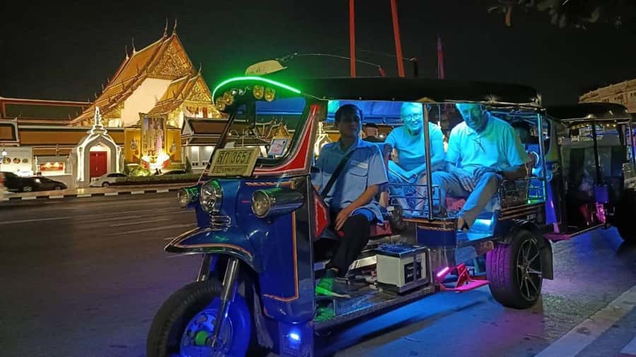 Bangkok Adventure Tuk Tuk Food Tour - A family-run eatery and open-kitchen cooking