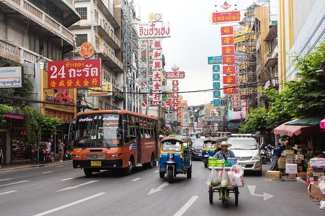 Bangkok by Night: Temples, Markets and Food Tuk-Tuk Tour - Key points to know before booking