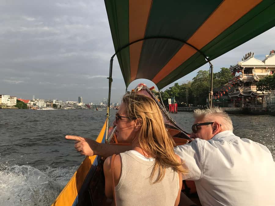 Bangkok: CHOB TUK TUK Ride + Canal Tour + Foods Tasting - Starting at Sanam Chai with Bangkok at street level