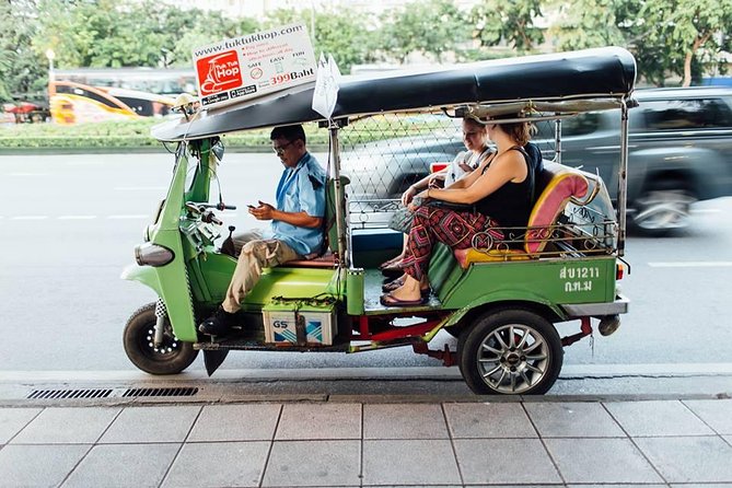 Bangkok Combo: Tuk Tuk App Pass, Chao Phraya Boat & E-sim - The Chao Phraya boat option
