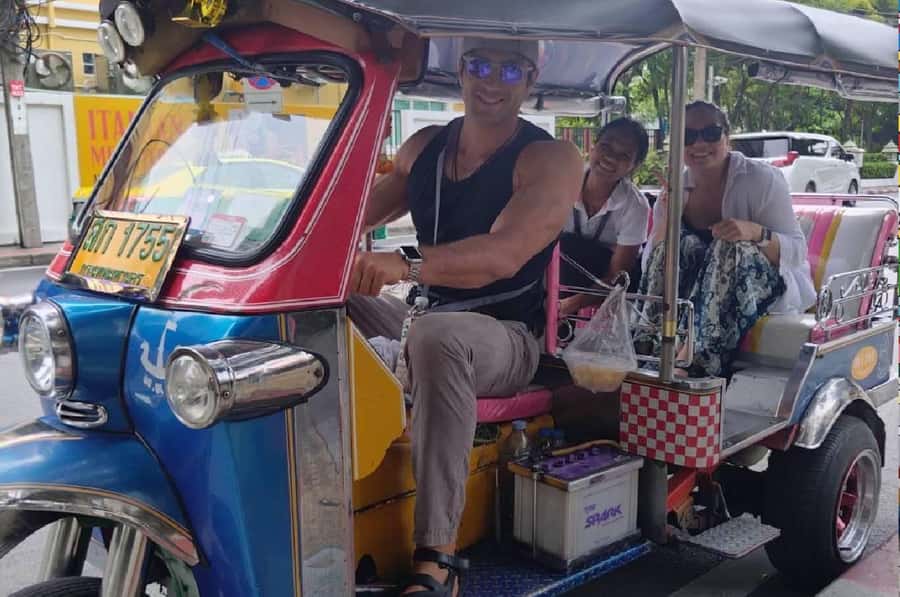 Bangkok Day Tour: Food, Temple & Tuk-Tuk - What the $92 price includes