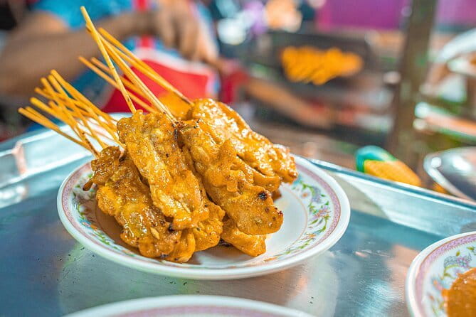 Bangkok Evening Food Tour by Tuktuk - Starting at Hua Lamphong MRT Station