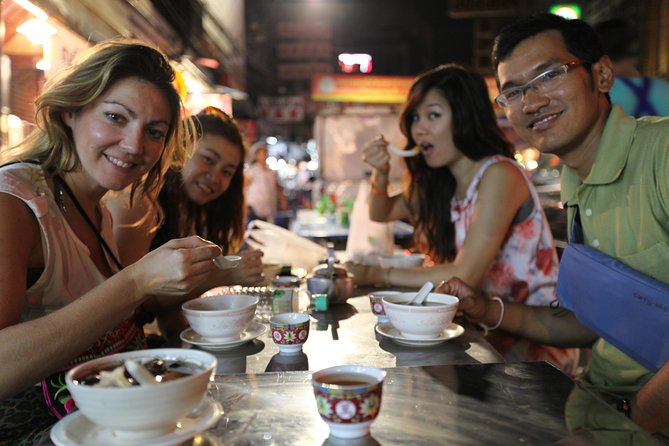 Bangkok Evening Street Food Tuk Tuk Adventure - Chinatown after dark