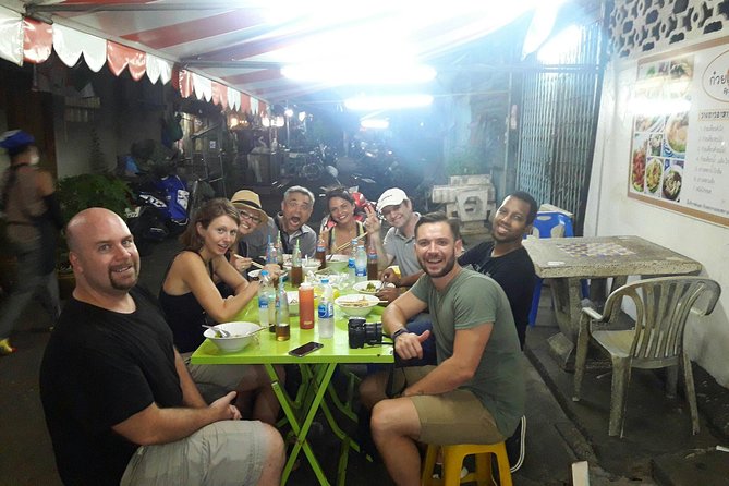 Bangkok Evening Street Food Tuk Tuk Adventure - Meeting at Krung Thon Buri at 6pm