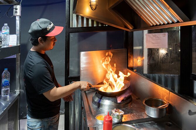 Bangkok: Michelin Street Eats by Tuk-Tuk Guided Food Tour - Why this Bangkok food tour is appealing
