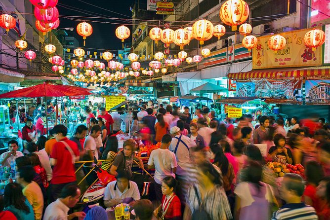 Bangkok Night Lights: Famous Landmarks by Tuk Tuk - Wat Pho after the daytime crowds