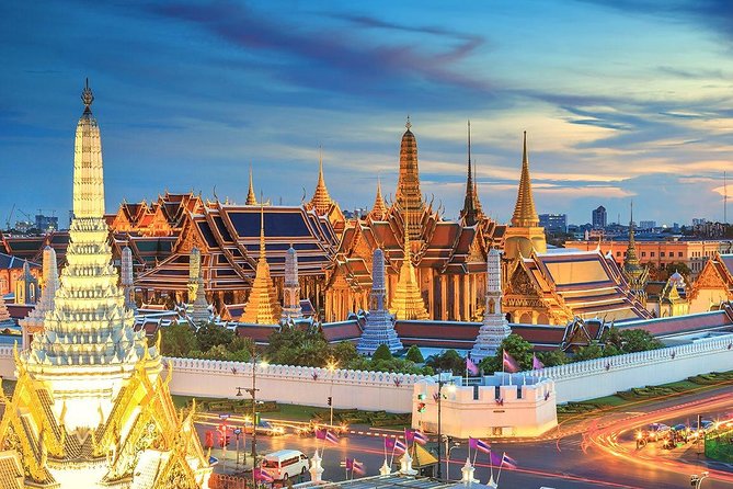 Bangkok Night Lights: Temple & City Tour by Tuk Tuk (SHA Plus) - Riding the Chao Phraya after dark