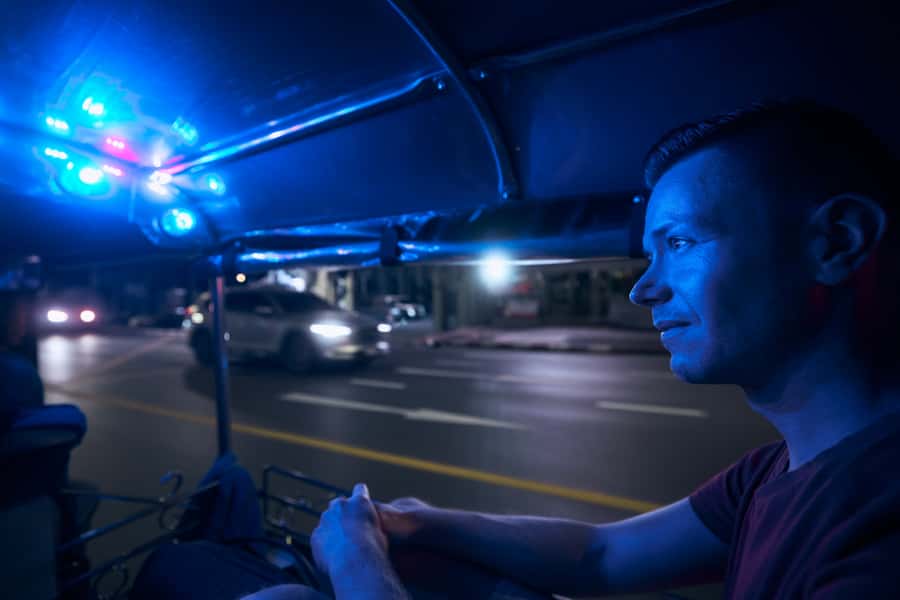 Bangkok Night Tuk Tuk: Private Tour of Markets & Landmarks - Key points at a glance