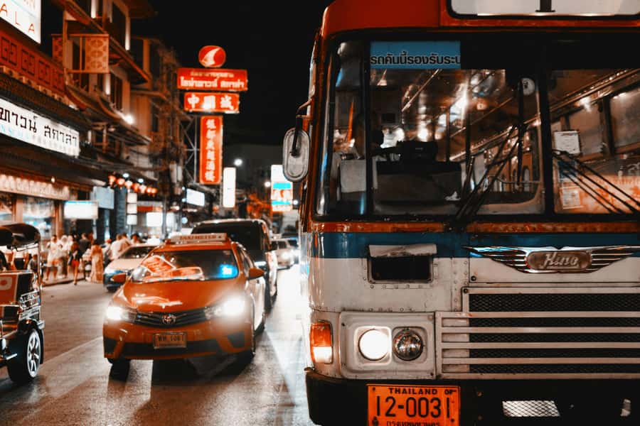 Bangkok: Private Tuk-Tuk Night Tour, River Boat & Eats - Khao San Road closes the evening loudly