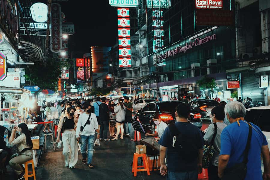 Bangkok: Private Tuk-Tuk Night Tour, River Boat & Eats - The Chao Phraya River at night