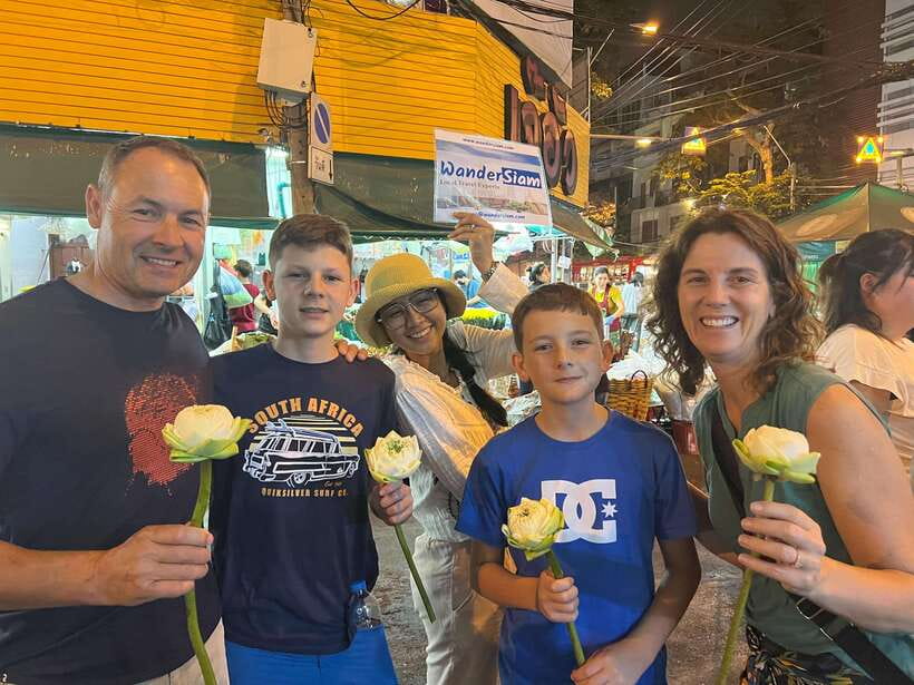 Bangkok Tuk-Tuk by Night with Chinatown Street Food Meal - What the $40 price really covers