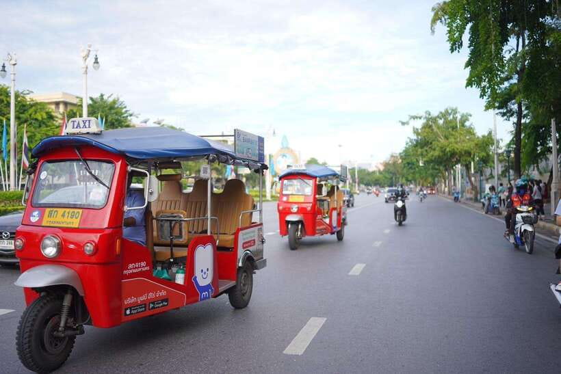 Bangkok: Tuk Tuk Day Pass App & Boat Chao Phraya River - Practical tips for a smoother day