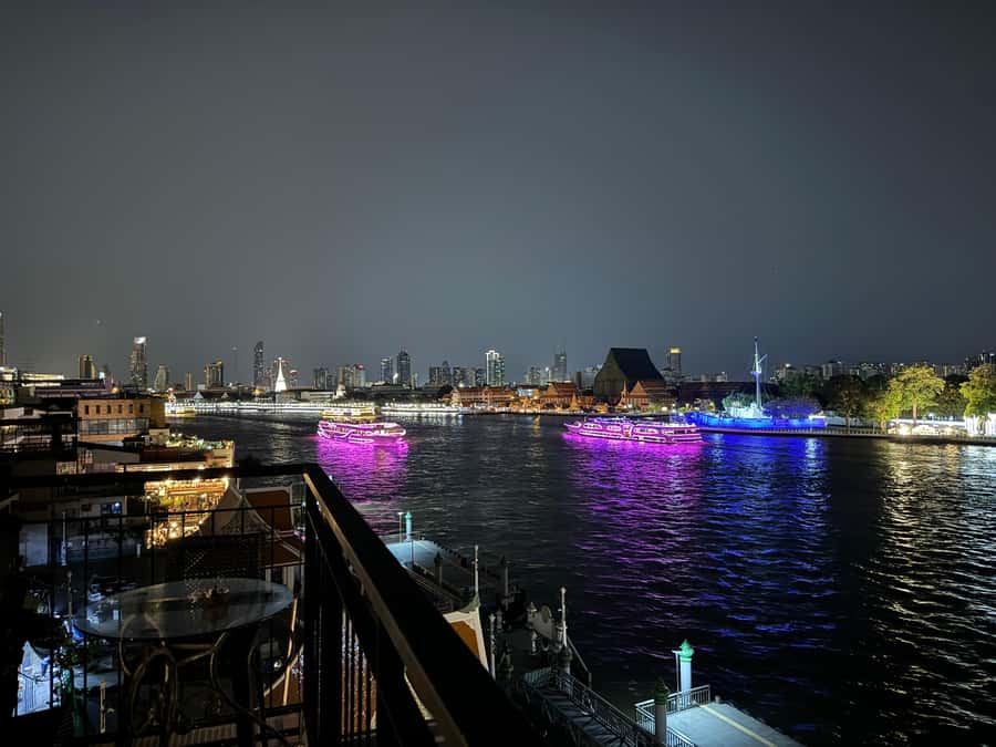 Bangkok: TUK TUK Tour Night Life Private with Hotel Pick Up - The Grand Palace is a photo stop, not a full visit